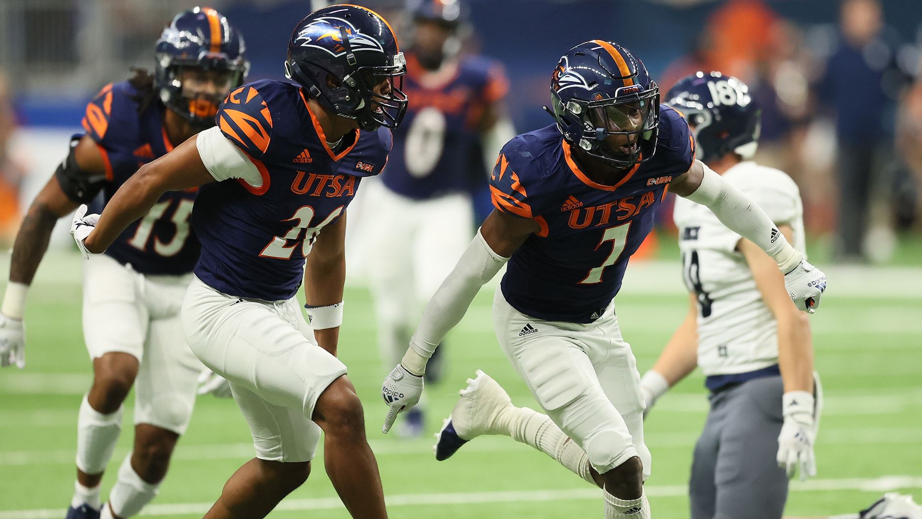 UTSA debuts at No. 23 in College Football Playoff Rankings